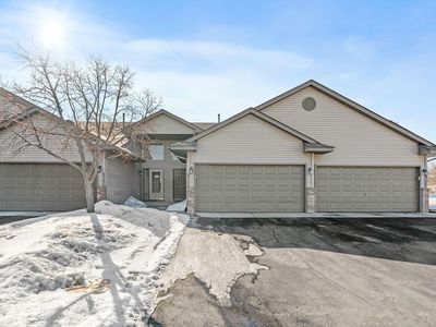 8393 Parkview Ave NE