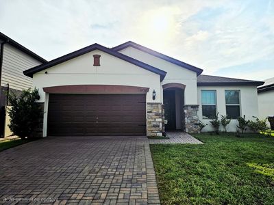 2732 E LAKE POINTE DRIVE