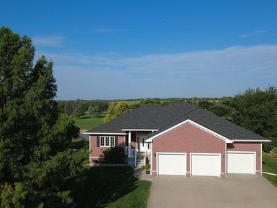 2740 S Smokey Hill Rd