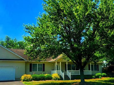 21054 Cedar Beach Rd