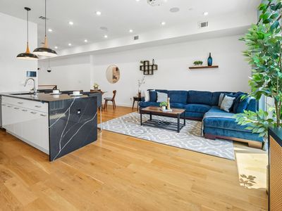 241 3rd St #4