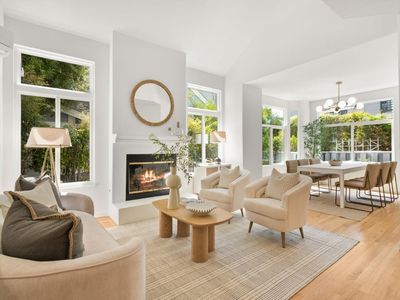 462 Mountain Laurel Ct