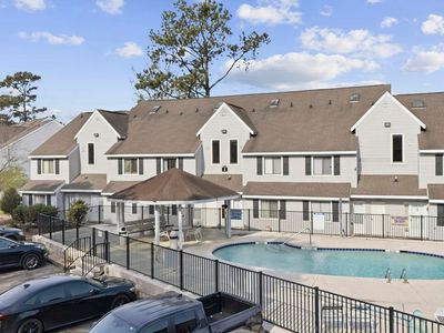 500 Fairway Village Dr. #4-F