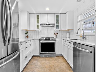 33 Stratford Place #33