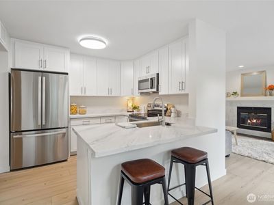 9800 Roosevelt Way NE #14