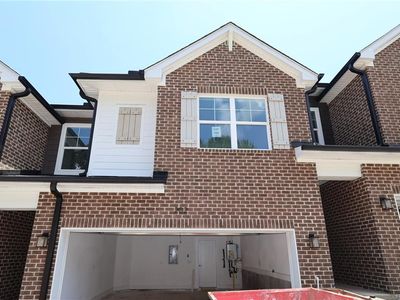 202 Redbud Rd