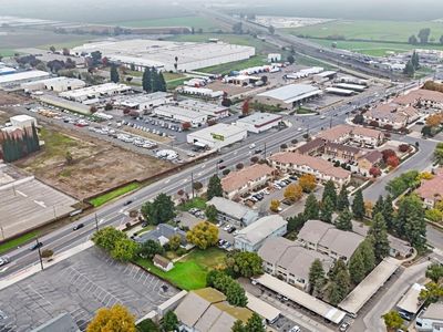 2790 N State Highway 59 APT E