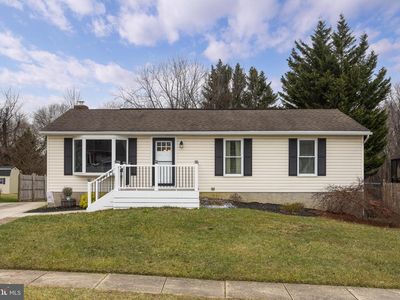12124 Buttonwood Ln