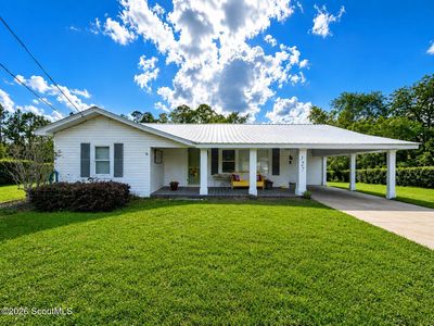 327 N Anita St