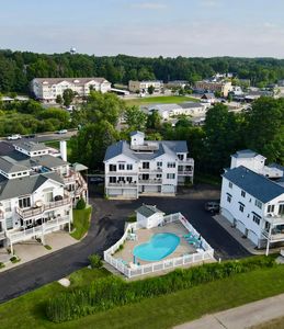 8672 Ellenwood Estates Dr #15