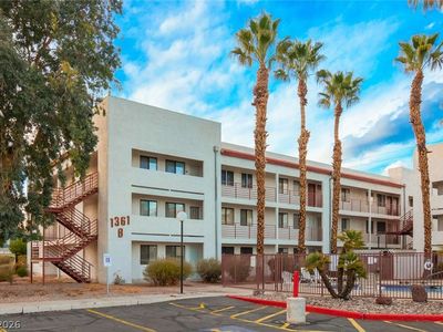 1361 E University Ave APT 312