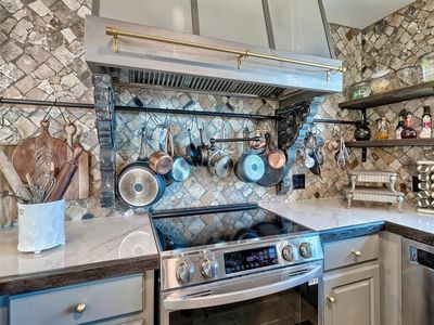 2700 Singleton Creek Rd