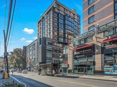 39-16 Prince St #5E