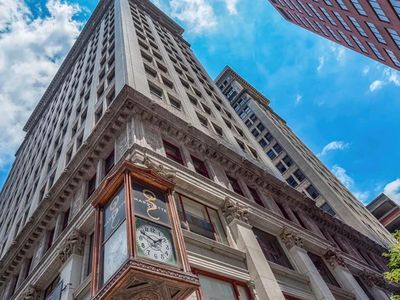 300 N Broadway Unit 804