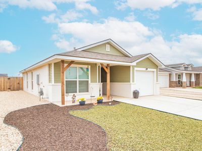 Property at 422 E 30th St, Wolfforth, TX