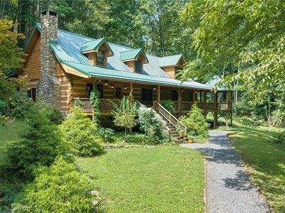 982 Jakes Mountain Road