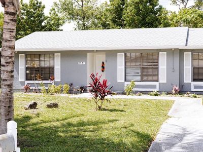 5437 Greenwood Drive