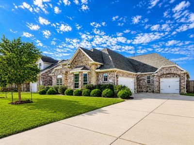 1345 Laurel Loop