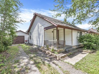 2405 Strimple Ave