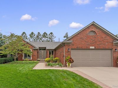 35875 Hawthorne Dr