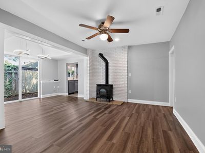 1727 Forestville Rd