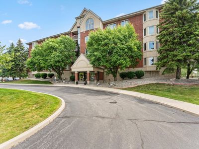 8445 Manor Ave UNIT 106