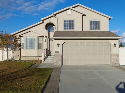 5650 W Mountain Aura Dr
