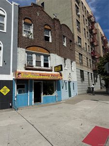 1641 Grand Avenue