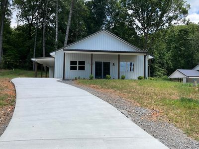 743 Lead Mine Valley Rd SW