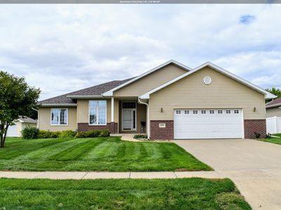Property at 1202 Clairmont Cir, Sergeant Bluff, IA
