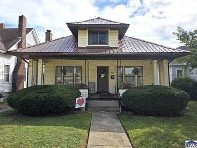 705 Indiana Ave