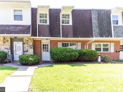 1111 W Aaron Dr APT E