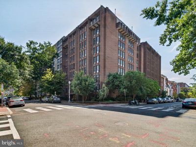 1280 21st St NW APT 806