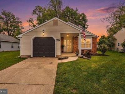 20 Lakebridge Dr