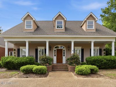 203 Persimmon Hl
