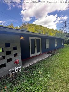 4 Coalwood Ave