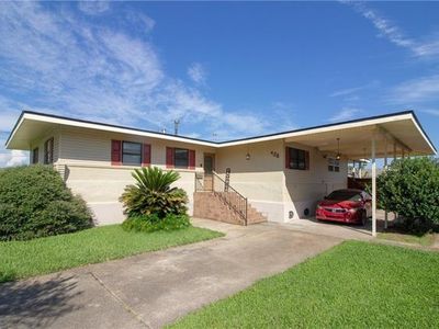 Property at 458 Pine St, Norco, LA