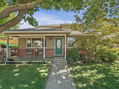 150 S Corinth Ave