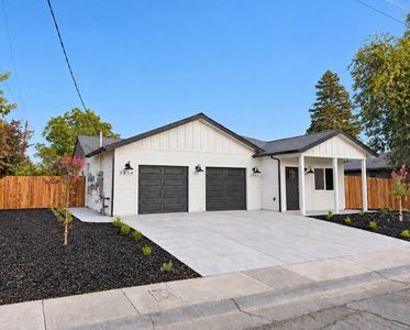 5859-5861 Wallace Ave