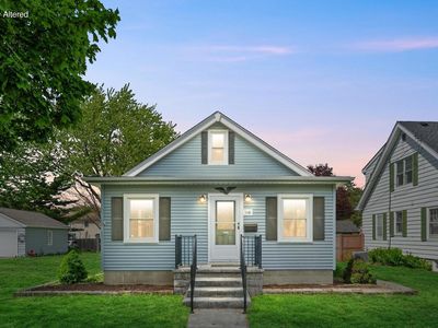 Property at 118 W Roberta AVENUE, Waukesha, WI