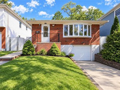 165 Greaves Ave