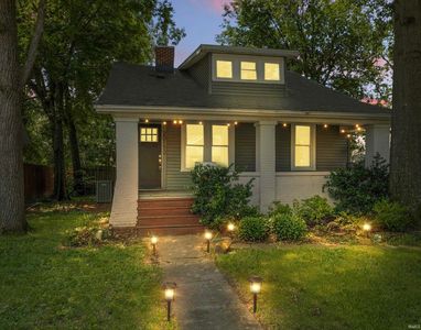 2015 E Blackford Ave