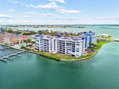 450 Treasure Island Cswy APT 106