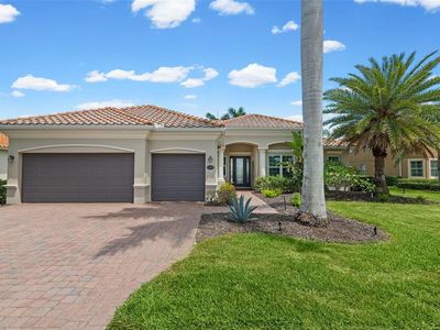 7913 Heritage Grand Pl