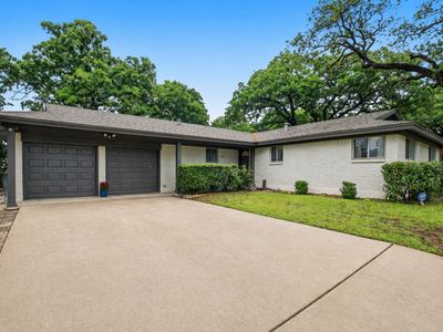 6425 Brentwood Dr