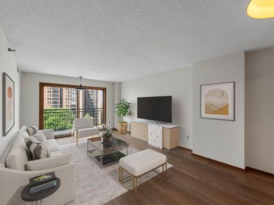 1225 Lasalle Ave APT 1106
