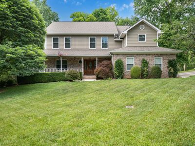 618 River Landing Dr