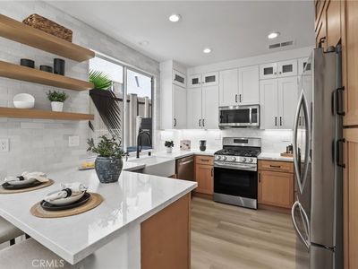 7 Allaire Way