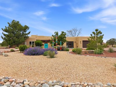 29 Bosque Loop