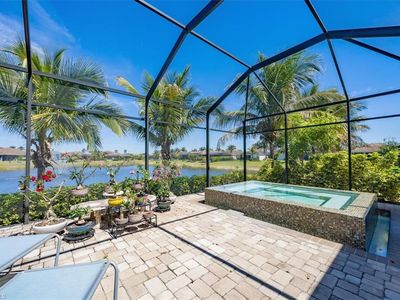 8170 Venetian Pointe Dr